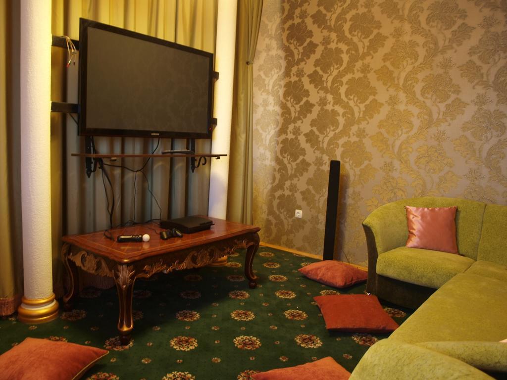 Spa Hotel Zoryani Karpaty Vyshka Exterior photo